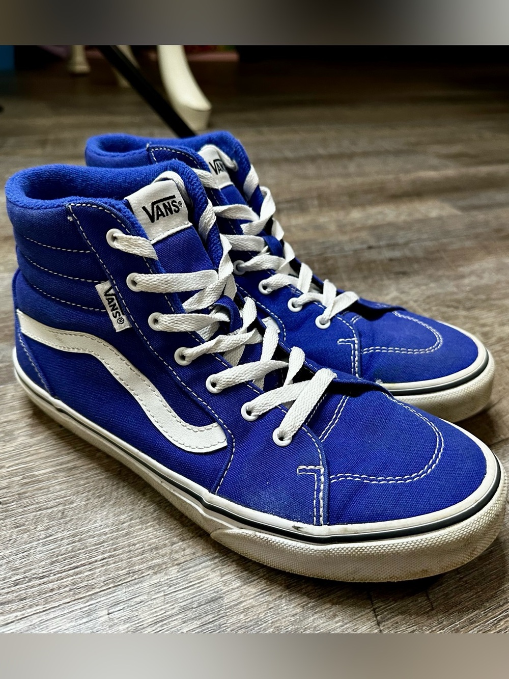 Vans Kids High-Top Sneakers in Royal Blue with White Stripe